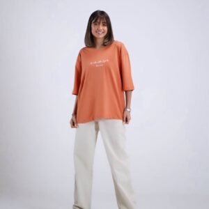 مجموعه تیشرت زنانه ساده رنگی با نوشته انگلیسی روی سینه